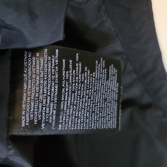 The North Face/Men's Black Shell Jacket - Picture 6 of 7